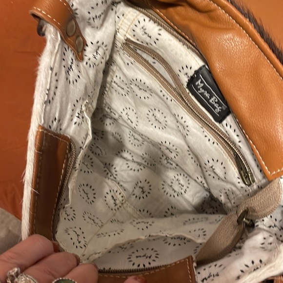 Genuine leather fringe bag - Picture 4 of 4